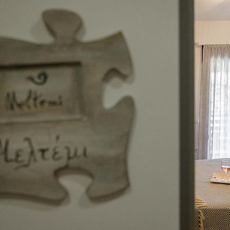 Meltemi Luxury Apartments Nea Roda Exteriör bild