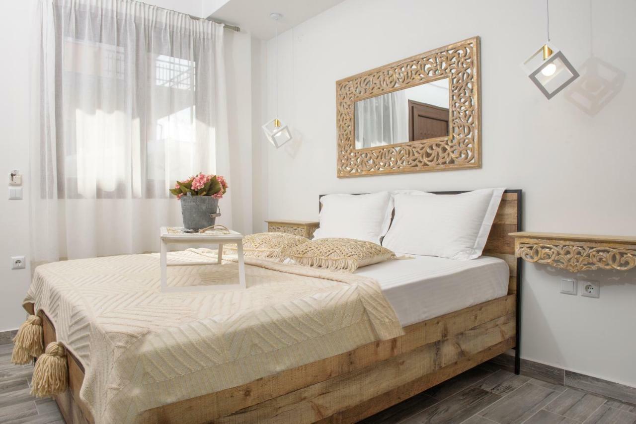 Meltemi Luxury Apartments Nea Roda Exteriör bild